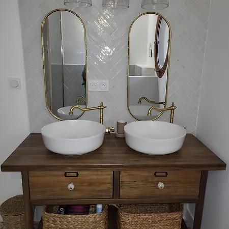 Le Cabanon De *