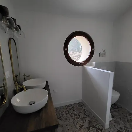Le Cabanon De Piégon