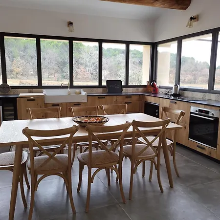 펜션 Le Cabanon De *