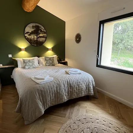 펜션 Le Cabanon De Piégon